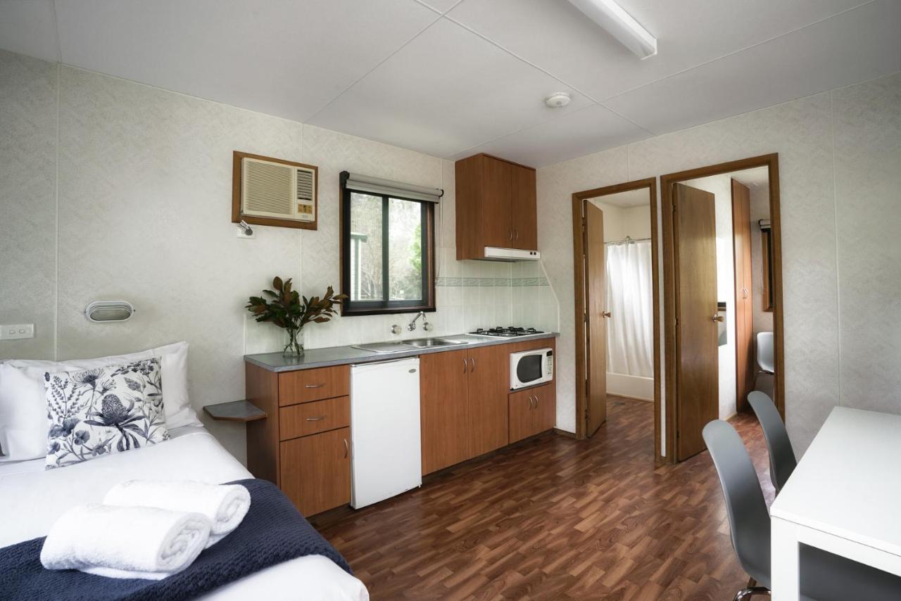 Отель Big4 Castlemaine Gardens Экстерьер фото