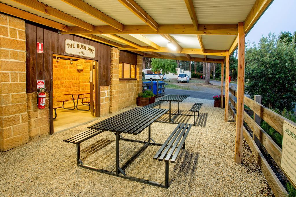 Отель Big4 Castlemaine Gardens Экстерьер фото