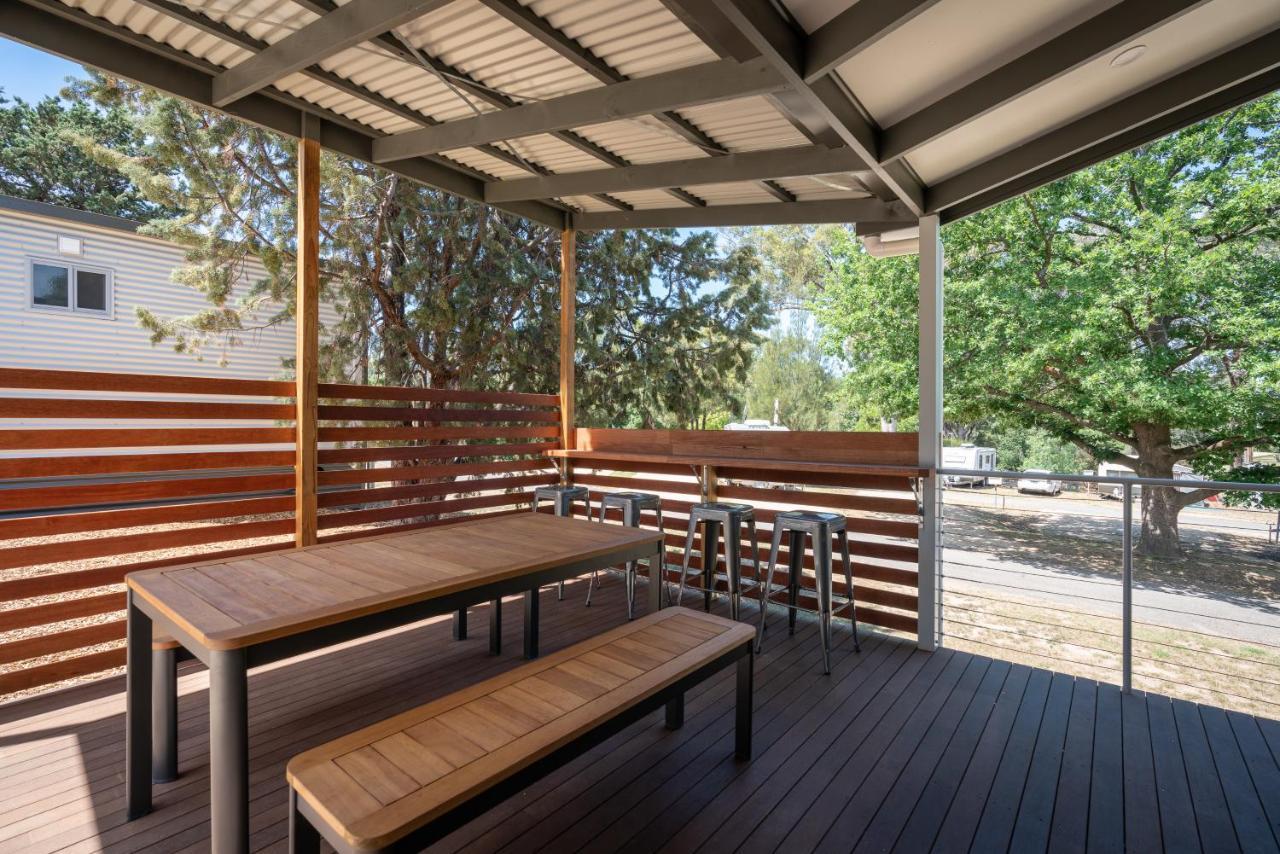 Отель Big4 Castlemaine Gardens Экстерьер фото
