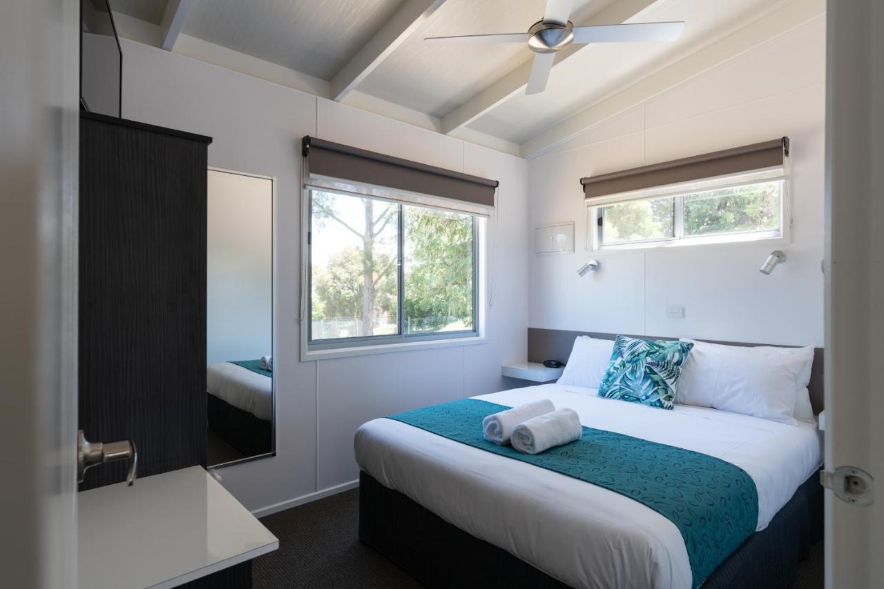 Отель Big4 Castlemaine Gardens Экстерьер фото